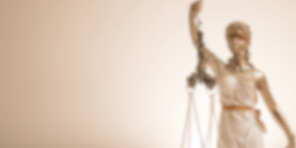 You are currently viewing Czy tymczasowe aresztowanie zwalnia członka zarządu z odpowiedzialności za zobowiązania podatkowe spółki? Wywiad z adwokatem Mateuszem Szymkowiakiem